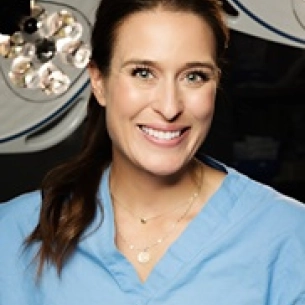 Chelsea Venditto board-certified labiaplasty surgeon