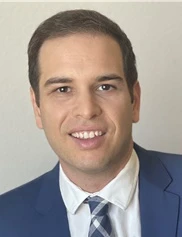 Solomon Azouz board-certified labiaplasty surgeon