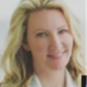 Terri Zomerlei board-certified labiaplasty surgeon