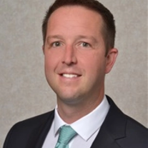 Geoffroy Sisk board-certified labiaplasty surgeon