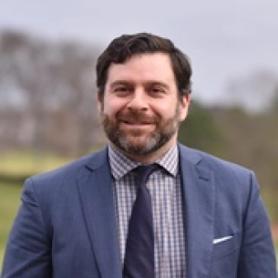 Jack Scheuer board-certified labiaplasty surgeon