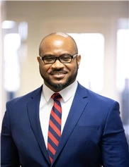 Hector Campbell board-certified labiaplasty surgeon