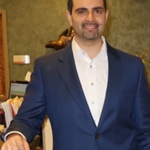 Badar Jan board-certified labiaplasty surgeon