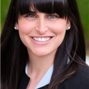 Lauren Shikowitz-Behr board-certified labiaplasty surgeon
