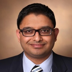 Varun Gupta board-certified labiaplasty surgeon