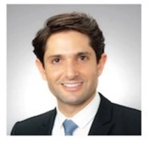 Sean Herman board-certified labiaplasty surgeon
