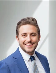Tobias Long board-certified labiaplasty surgeon