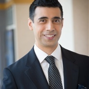 Saeed Chowdhry board-certified labiaplasty surgeon