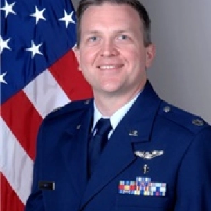 Justin Fox board-certified labiaplasty surgeon