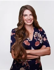 Rachel Mason board-certified labiaplasty surgeon