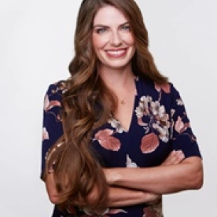 Rachel Mason board-certified labiaplasty surgeon