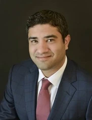 Ravi Tandon board-certified labiaplasty surgeon