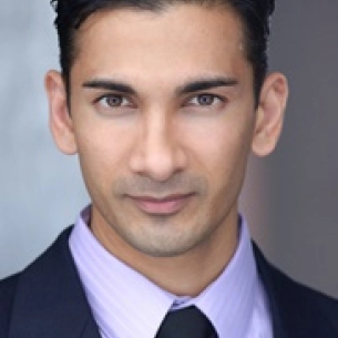 Dennis Dass board-certified labiaplasty surgeon