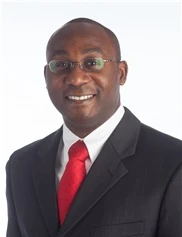Frederick Eko board-certified labiaplasty surgeon
