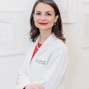 Inzhili Kitto board-certified labiaplasty surgeon