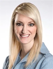 Kathryn Honz board-certified labiaplasty surgeon