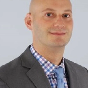 Jeremy Sinkin board-certified labiaplasty surgeon