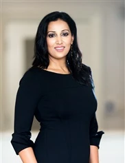 Kiranjeet Gill board-certified labiaplasty surgeon