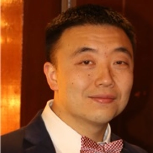 Xiaoti Xu board-certified labiaplasty surgeon