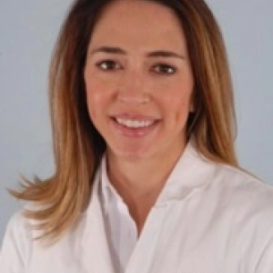 Sarah Sher board-certified labiaplasty surgeon