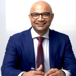 Nilay Shah board-certified labiaplasty surgeon
