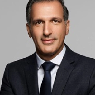 David Light board-certified labiaplasty surgeon