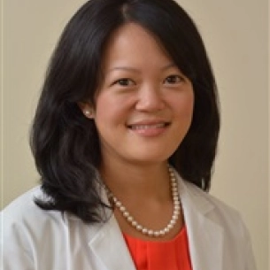 Stephanie Peng board-certified labiaplasty surgeon