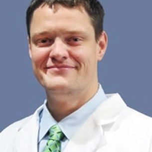 Neil McMullin board-certified labiaplasty surgeon