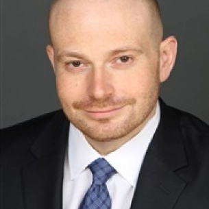 Vadim Pisarenko board-certified labiaplasty surgeon
