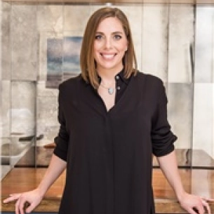 Elisabeth Potter board-certified labiaplasty surgeon