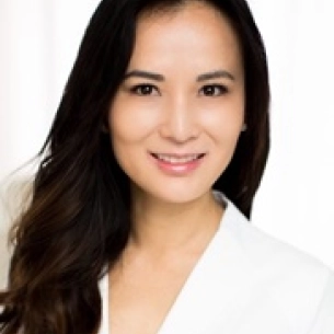 Michelle Lee board-certified labiaplasty surgeon