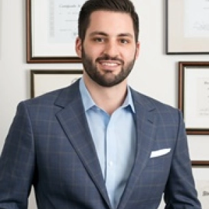 James Economides board-certified labiaplasty surgeon