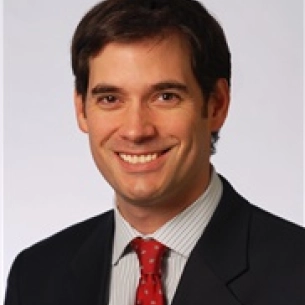 Juan Socas board-certified labiaplasty surgeon