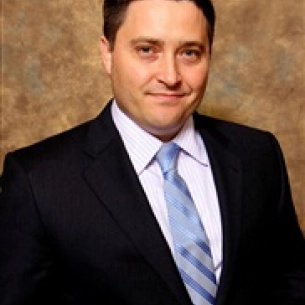 Ryan Gobble board-certified labiaplasty surgeon