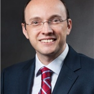 Victor Hassid board-certified labiaplasty surgeon