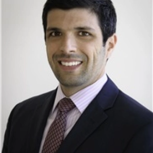 Zachary Hurwitz board-certified labiaplasty surgeon