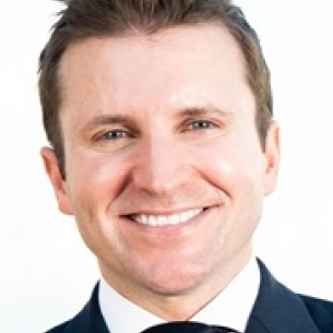 Edward Davidson board-certified labiaplasty surgeon