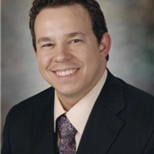 Luis Jaramillo board-certified labiaplasty surgeon