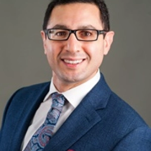 Pejman Aflaki board-certified labiaplasty surgeon