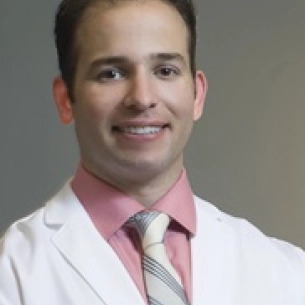 Bryan Correa board-certified labiaplasty surgeon