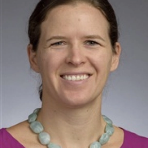 Kari Keys board-certified labiaplasty surgeon