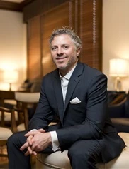 Taylor Theunissen board-certified labiaplasty surgeon