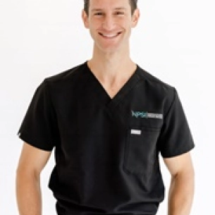 Jacob Unger board-certified labiaplasty surgeon