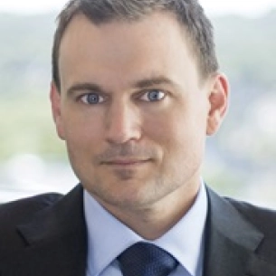 Daniel Beck board-certified labiaplasty surgeon