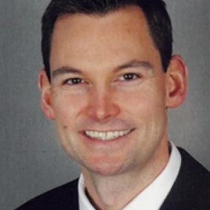 Matthew Martin board-certified labiaplasty surgeon