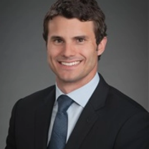 Brian Showalter board-certified labiaplasty surgeon