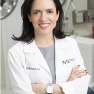 Sophie Bartsich board-certified labiaplasty surgeon