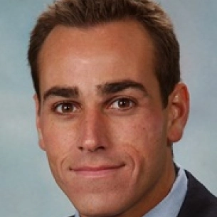 G. Peter Fakhre board-certified labiaplasty surgeon