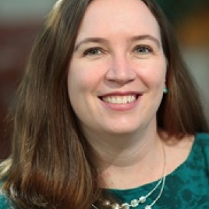 Rachel Scott board-certified labiaplasty surgeon