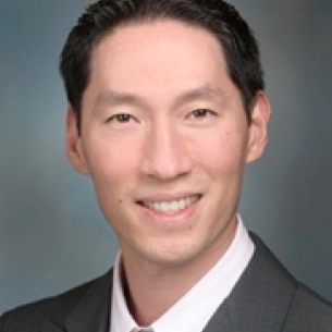 Edward Chang board-certified labiaplasty surgeon